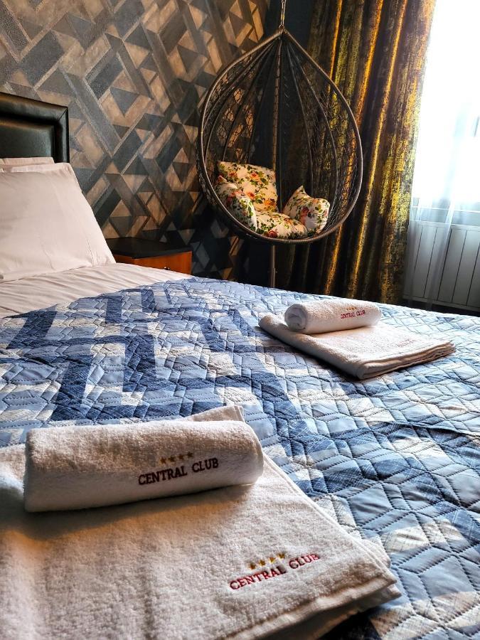 Club Hotel 3*